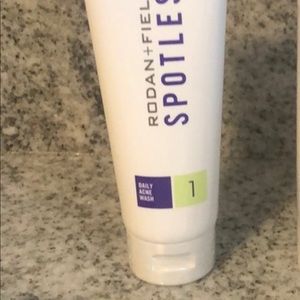 Step 1. Spotless acne wash. New.